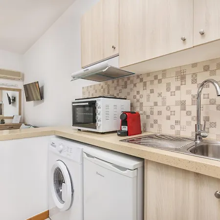 Apartment P Koklas *