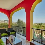 P Koklas Apartment Argassi